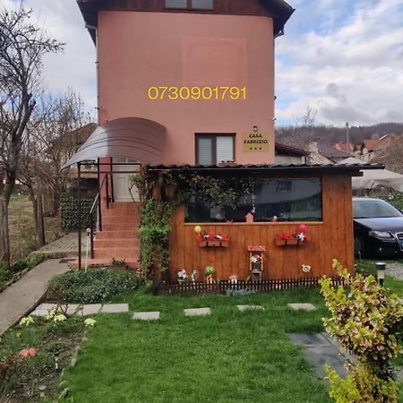 Casa Fabrizio Hotel Calimanesti Ngoại thất bức ảnh